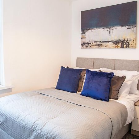 69 Needham Road Villa ลิเวอร์พูล ภายนอก รูปภาพ